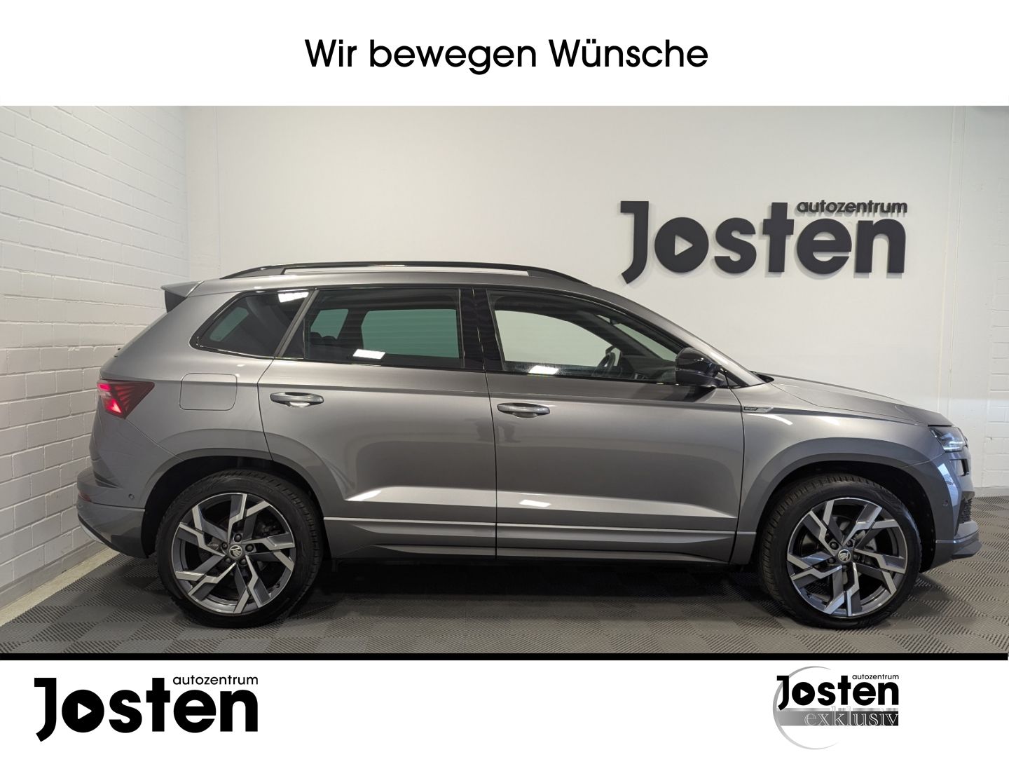 Skoda Karoq Sportline 2.0 TSI 4x4 MTRX Pano CarPlay 36 imagem 2