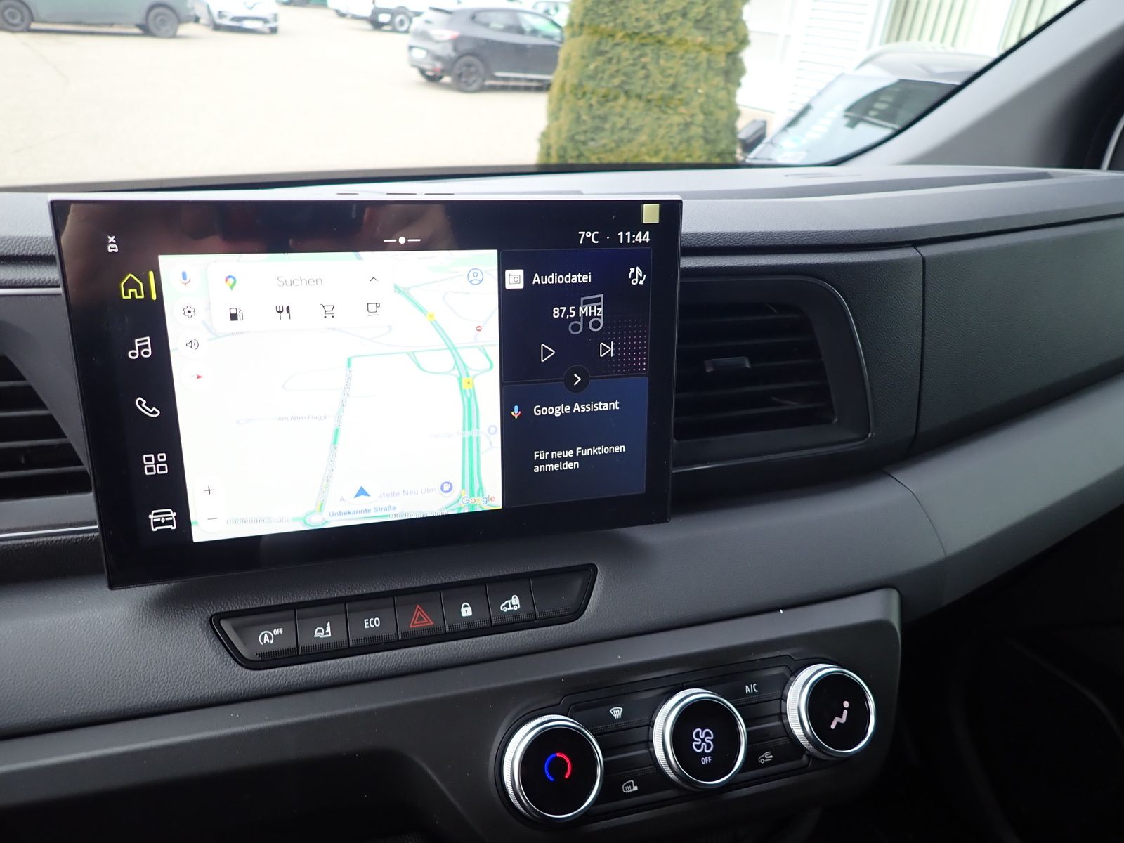 Fahrzeugabbildung Renault Master Kastenwagen FWD Kasten extra L3H2 3,5t Bl