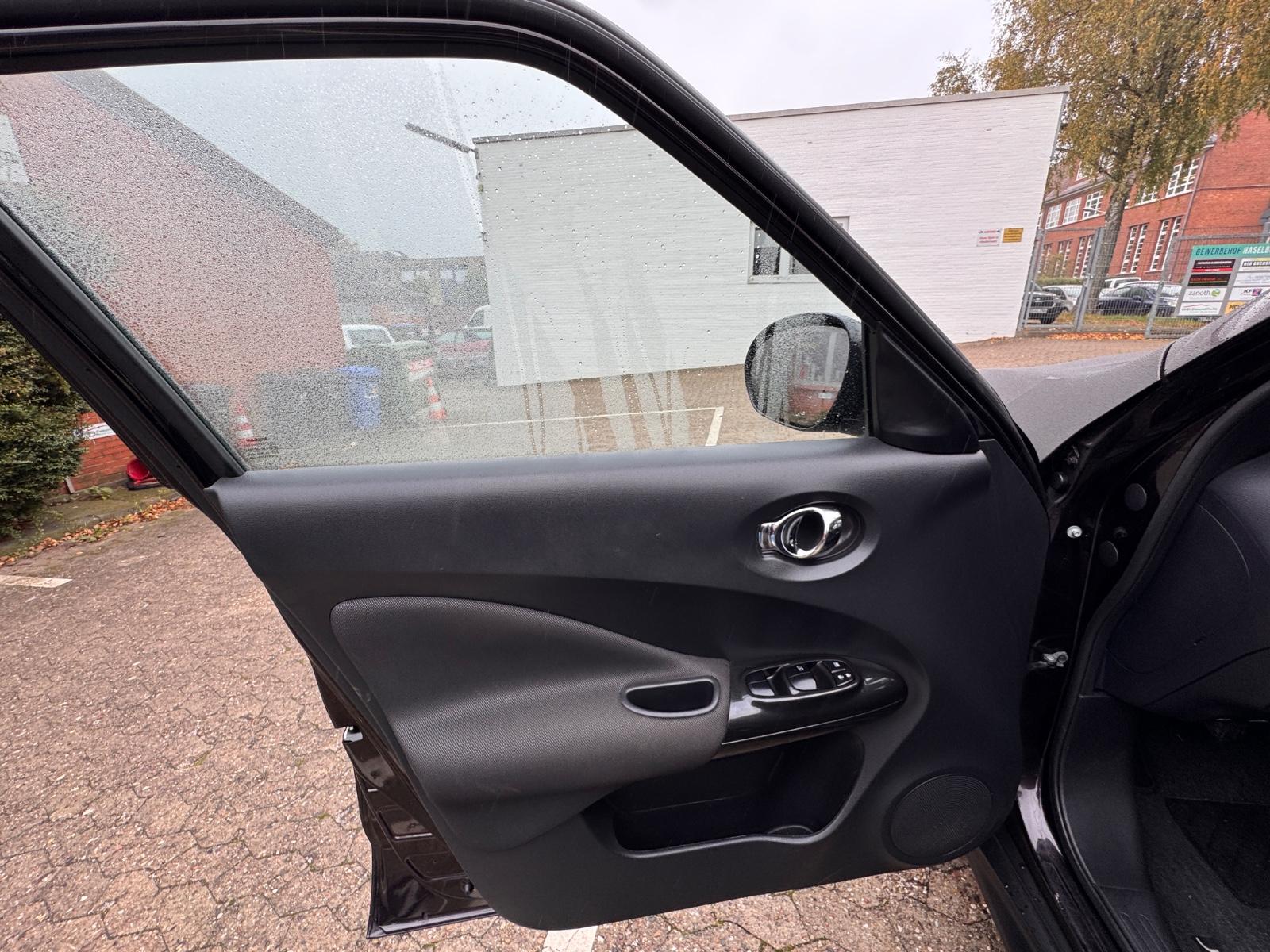Nissan Juke 1.6 N-Tec night shade*LED*Navi*
