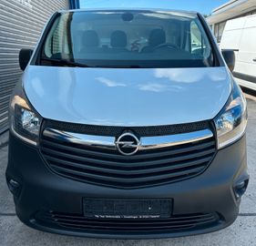 Opel Vivaro - 9