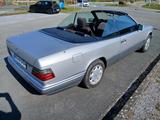 Mercedes-Benz E 200 Cabrio Oldtimerkennzeichen - Mercedes-Benz E 200 aus 1995