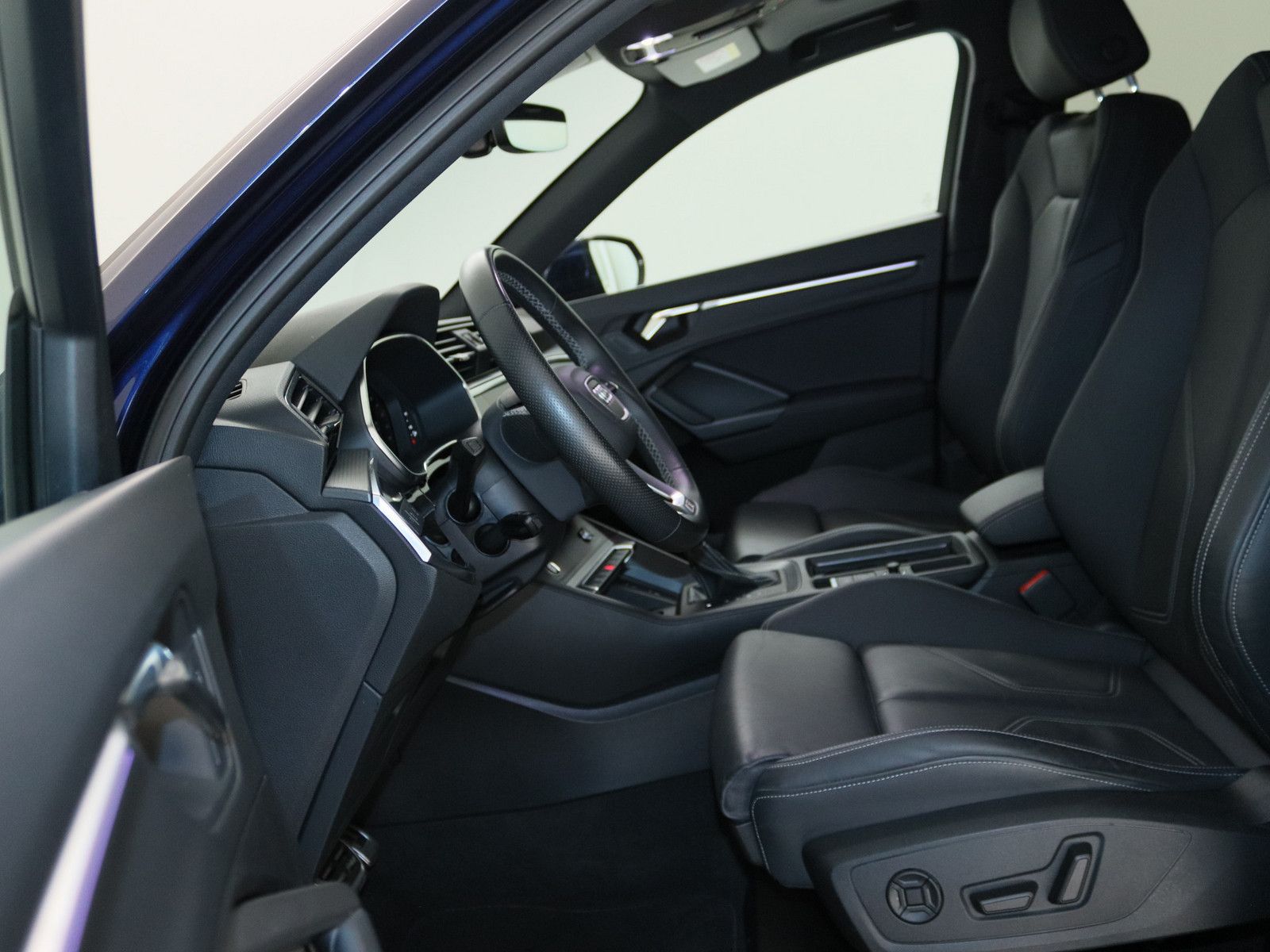 Audi Q3 Sportback 40 TFSI quattro S line AHK SONOS foto 15