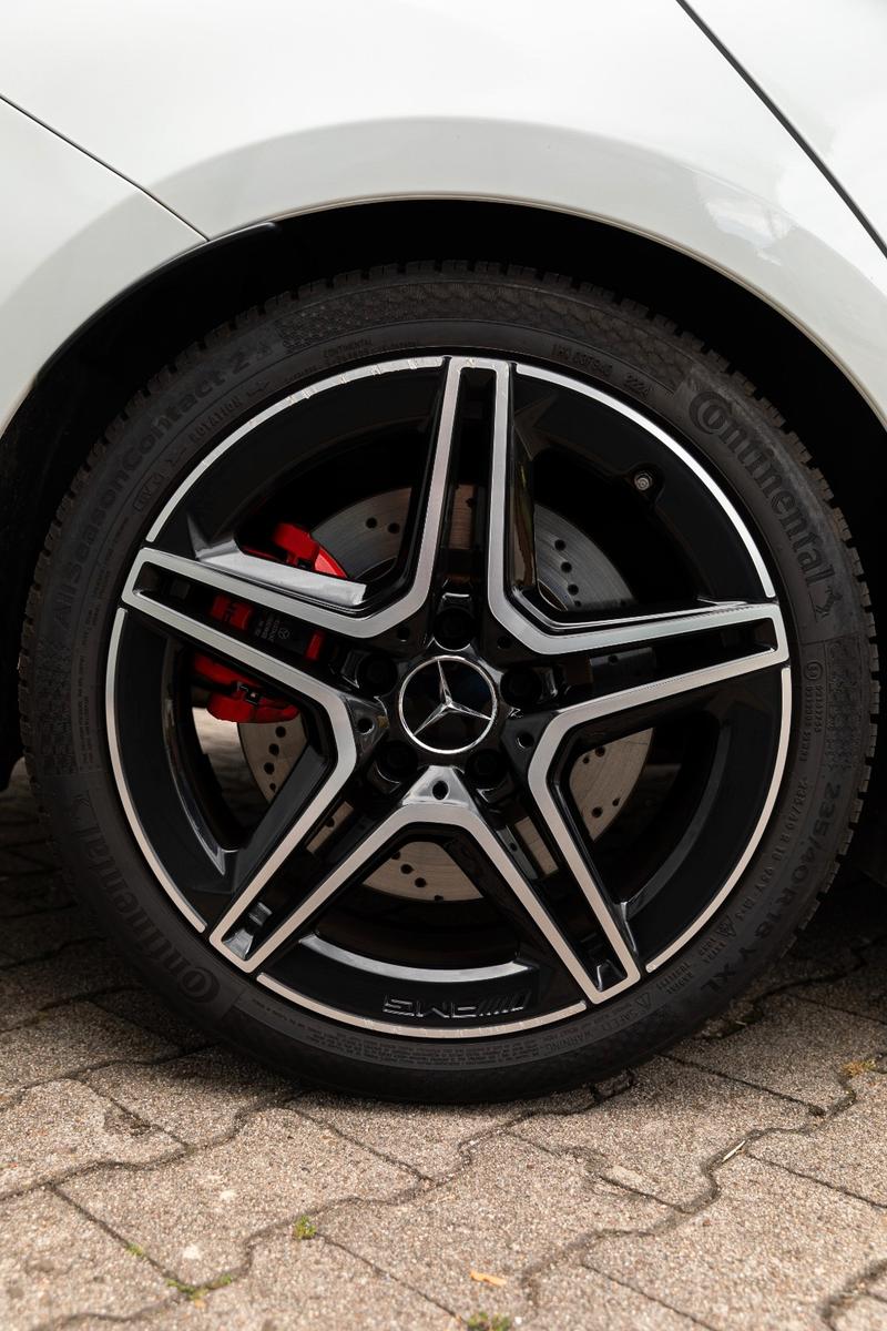Mercedes-Benz CLA 35 AMG Shooting Brake 4Matic Vollausstattung