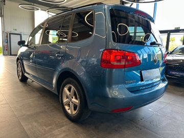 MYAUTOCENTER – Gebraucht- und Jahreswagen mit Werkstattservice in Pfaffenhofen Volkswagen Touran*7-Sitzer*TEMPO*2ZONEN*SitzHZ*PDC*TÜV 528