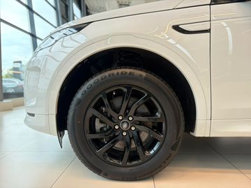Land-Rover Discovery - 3