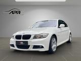 BMW 320i M-Sportpaket Navi Xenon Alcantara PDC - BMW 320 Limousine 320i m sportpaket mit Benzin-Antrieb