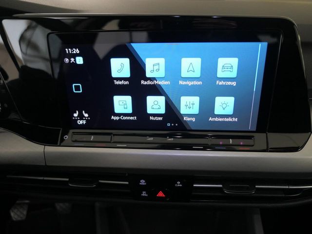 Golf VIII 1.5 TSI Life Bluetooth Navi LED Klima