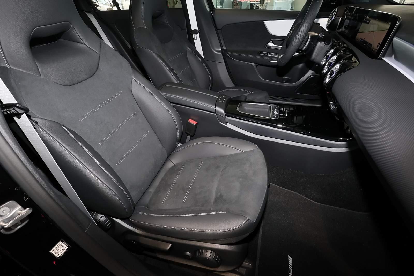 Mercedes-Benz A-Class AMG MBUX+360°+M-LED+Pano+Night+Totwink+DAB, миниатюра 4