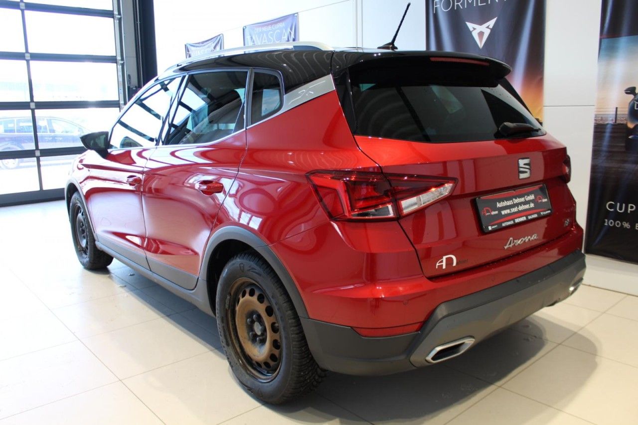 Seat Arona FR 1.5 TSI DSG AHK+LED+NAVI+SHZ+CARPLAY imagem 2