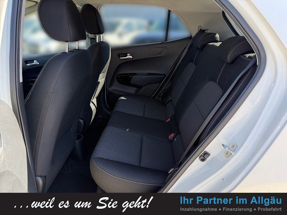 Fahrzeugabbildung Kia PICANTO 1.0 DREAM TEAM 1HD NAV+SHZ+CARPLAY+KAMER