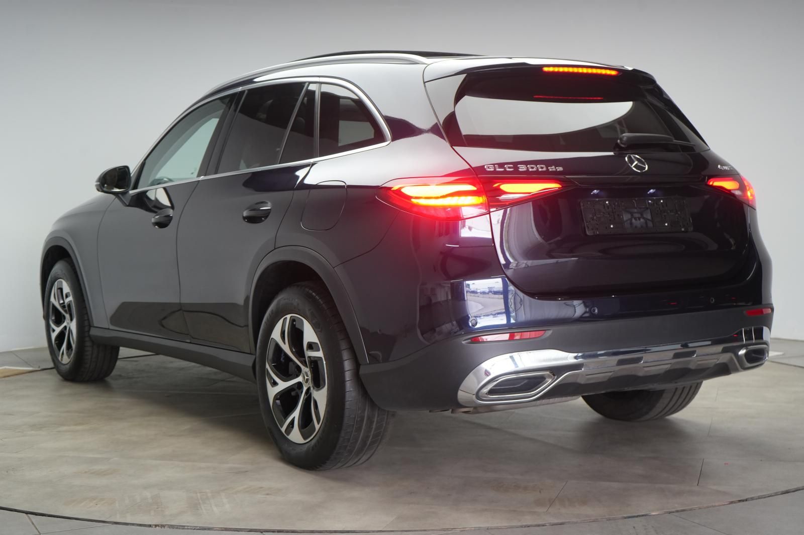 Mercedes-Benz GLC 300 de 4Matic 9G-Tronic Avantgarde Leder Dis foto 5