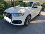 Audi Q7 50 TDI quattro - Vollausstattung, 7-Sitzer