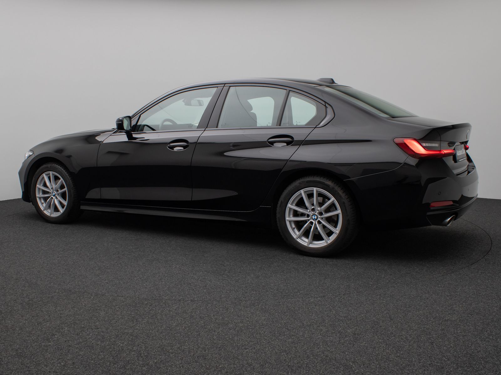 Fahrzeugabbildung BMW 318i GeschwindigRe DAB PDC CockpitPlus Widscreen