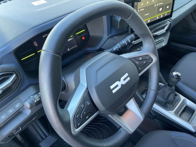 Fahrzeugabbildung Dacia Duster III 1.2 TCe 130 Mild Hybrid Journey Navi,