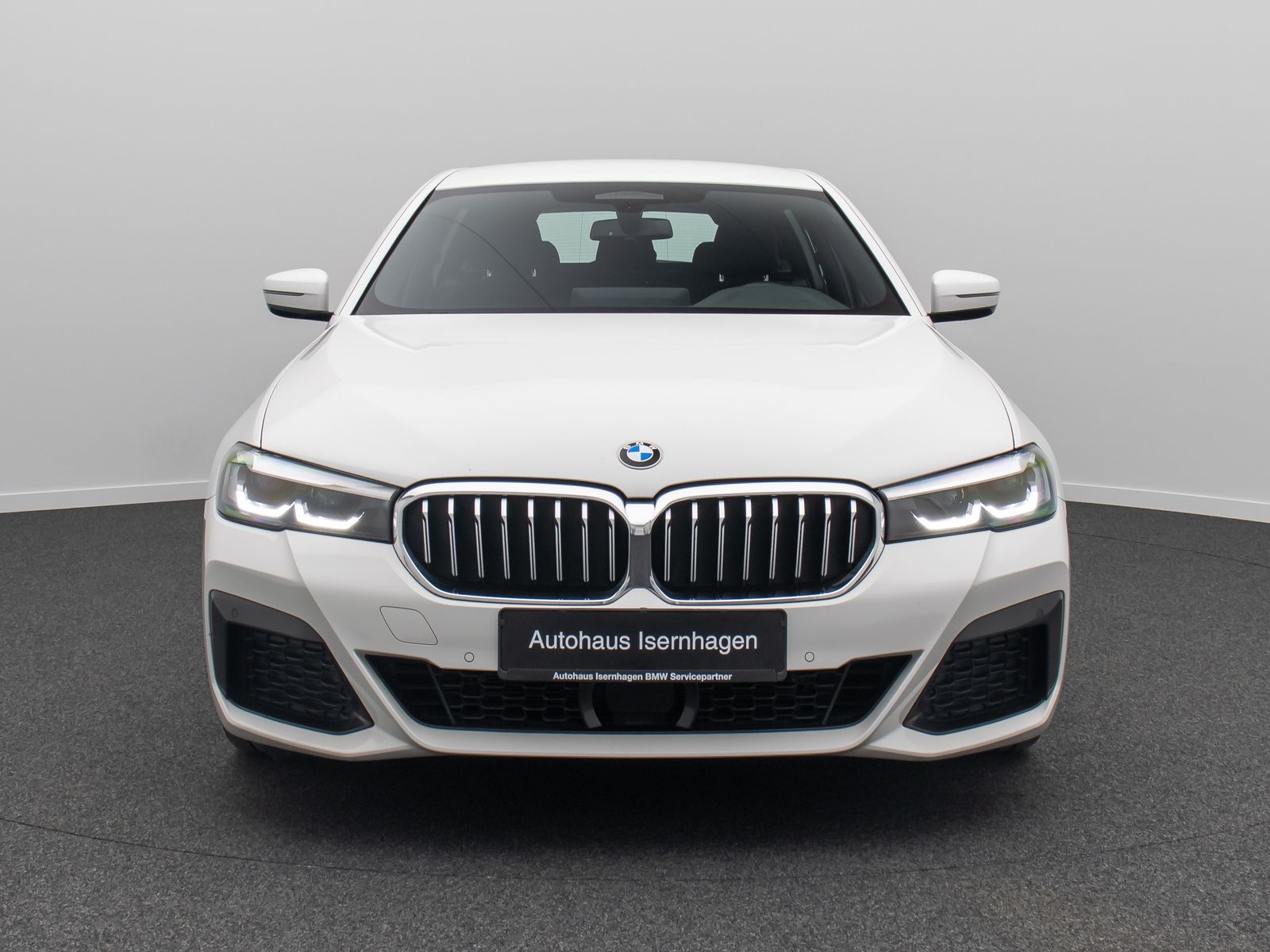 Fahrzeugabbildung BMW 530i M Sport Stop&Go Alarm DAB Komfort HiFi 18"