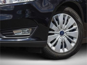 Ford Focus Business 1.0 EcoBoost  LED Navi APP