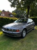 BMW 528i (E39)  - BMW 528: E39 528i