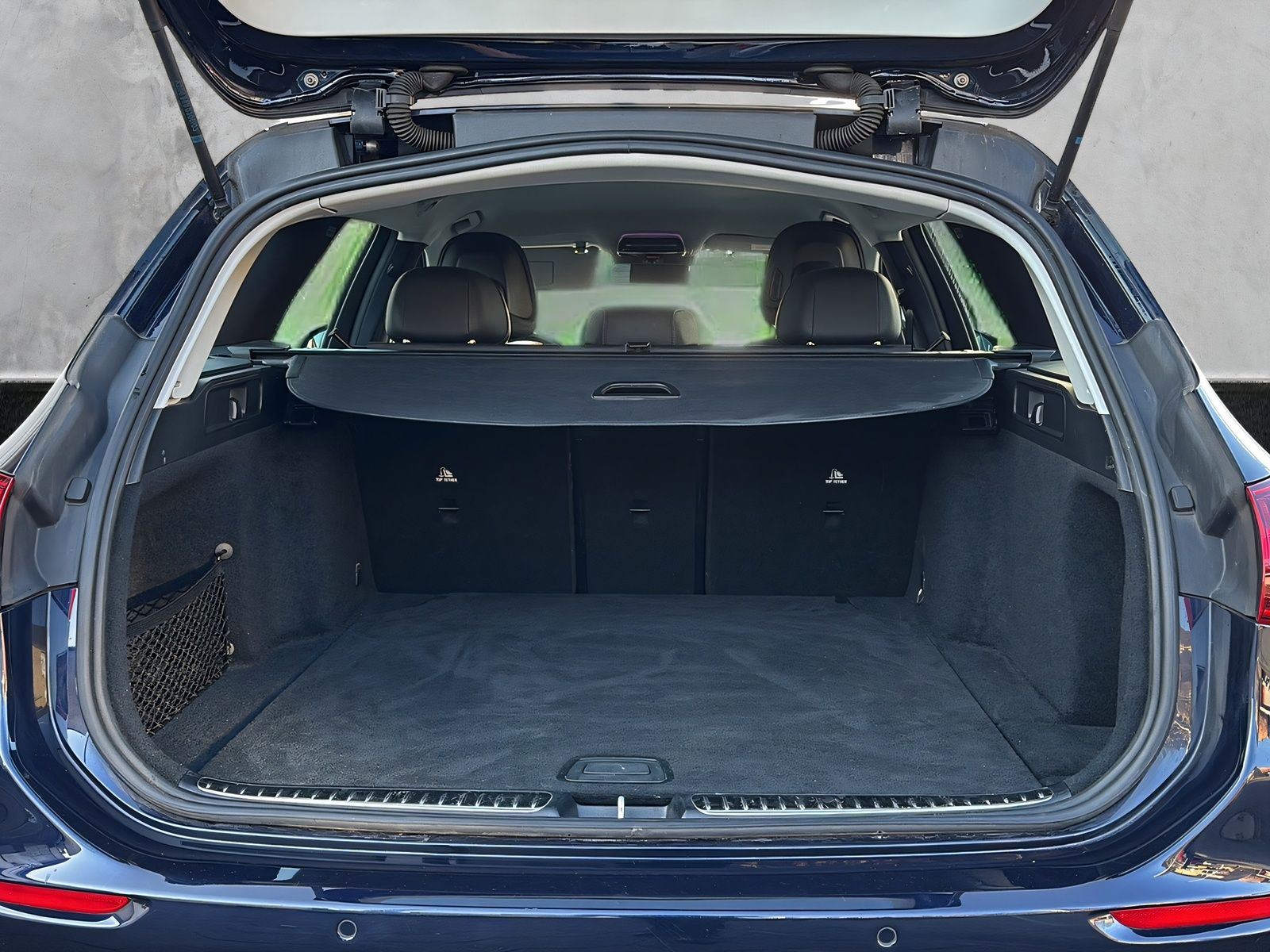 Fahrzeugabbildung Mercedes-Benz C 220 T d 4Matic AVANTGARDE DSC HEAD UP LED AHK