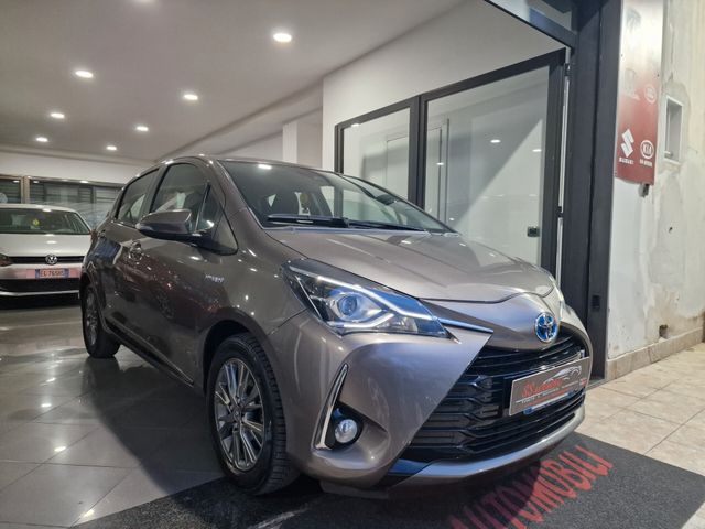 Toyota Yaris 1.5 Hybrid 5 porte Cool