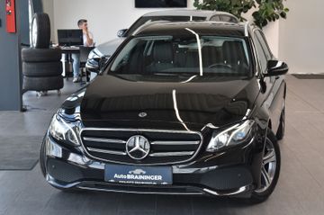 Mercedes E 220 - 1