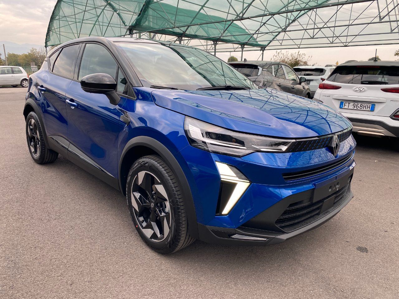Renault Captur 1.0 TCE 90 CV TECHNO, PACK WINTER imagem 3