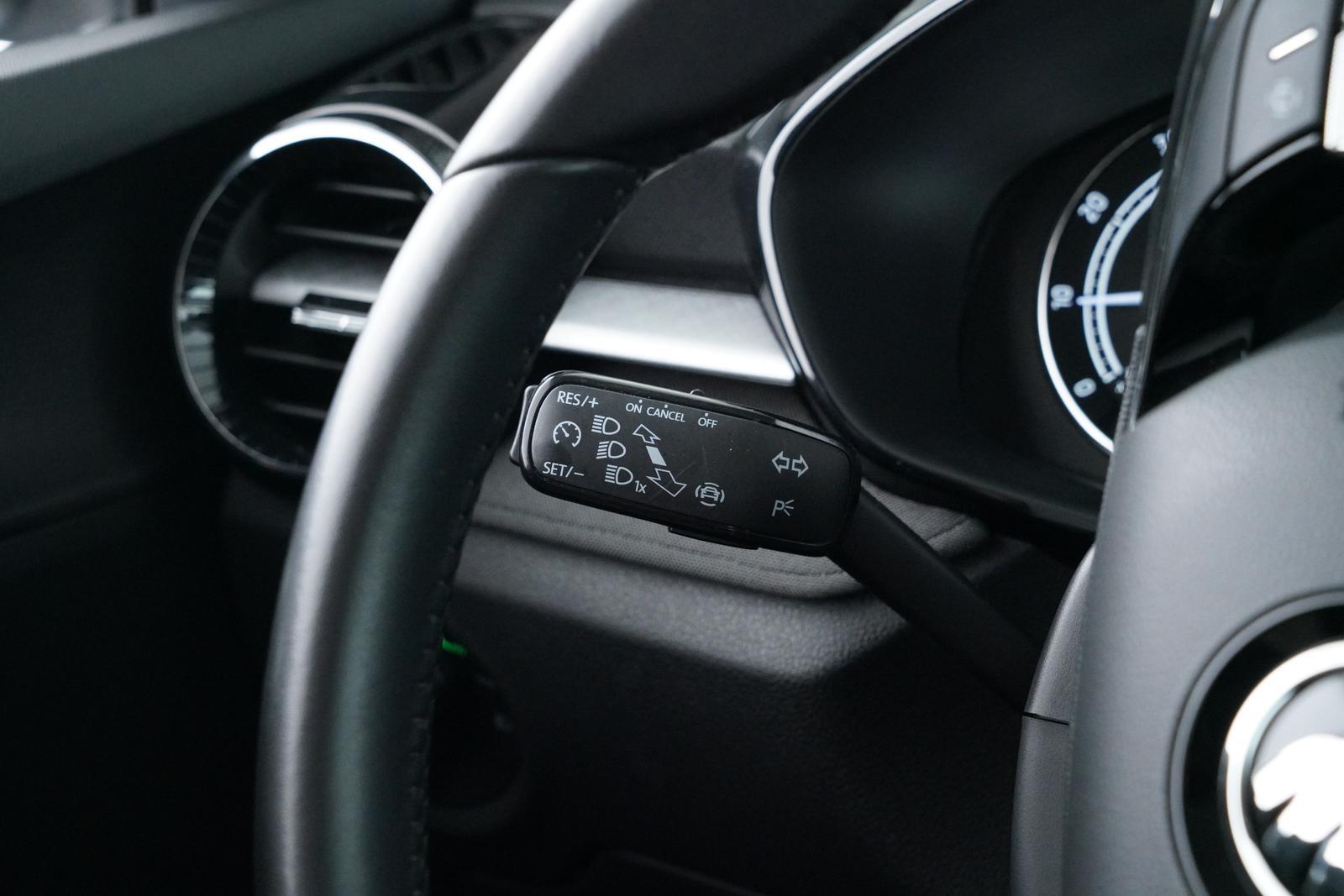 Skoda FABIA TOUR 1.0TSI 1.HAND+APPLE/ANDROID CARPLAY