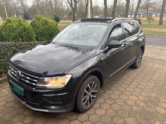 Volkswagen Tiguan Allspace 2.0 TDI DSG*Navi*Pano*Memory*360