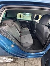 Volkswagen Golf 1.2 TSI 63kW BMT Comfortline Comfortline - Volkswagen Golf mit Benzin-Antrieb: Limousine, 1.6
