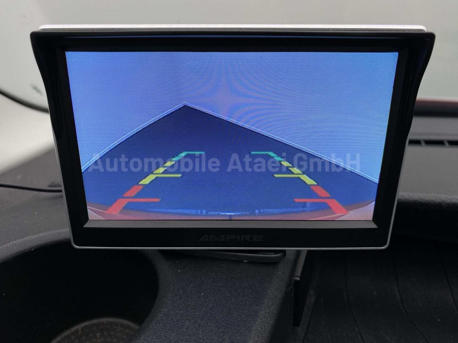 Fahrzeugabbildung Volkswagen Crafter 35 Kombi *ROLLSTUHL-LIFT* 6-SITZE (2565)
