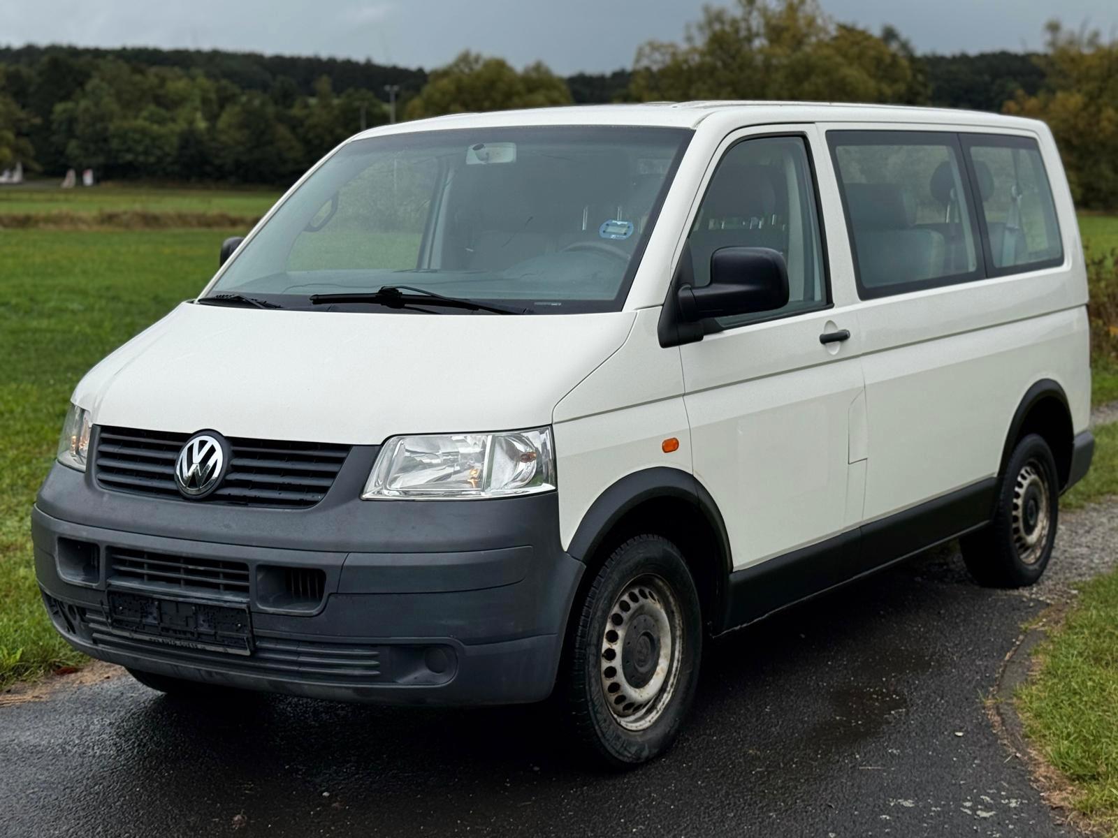 Volkswagen T5 Kombi 2.5TDI*9-SITZER*