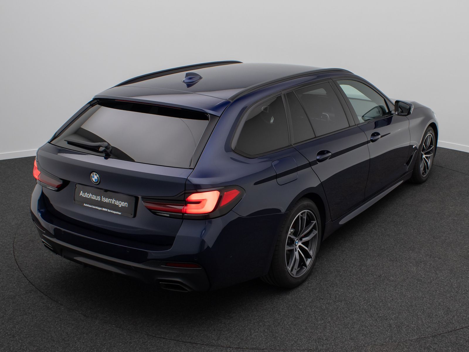 Fahrzeugabbildung BMW 540d xD M Sport Pro Kamera Laser HUD H/K Komfort