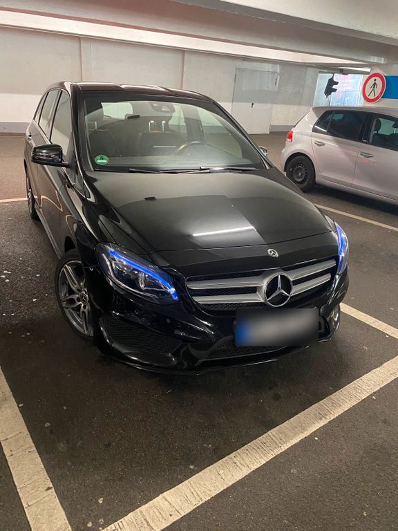 Image of Mercedes-Benz B 200
