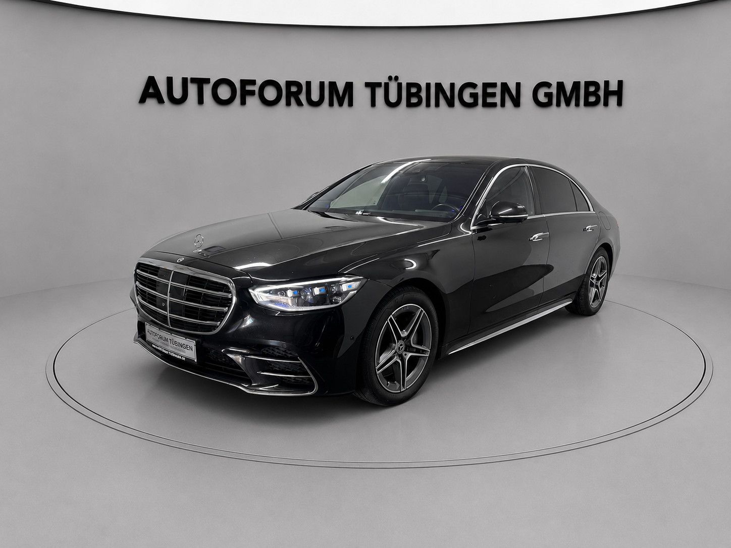 Fahrzeugabbildung Mercedes-Benz S 580 e 4MATIC AMG-LINE *PANO*MAGICV*