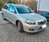 Toyota Avensis 2.2 D-Cat 177Ps Executive 2007 - Toyota Avensis aus 2007: Kombi