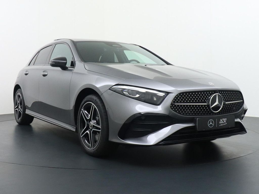 Mercedes-Benz A 250 e Star Edition AMG Line | Panorama - Schie