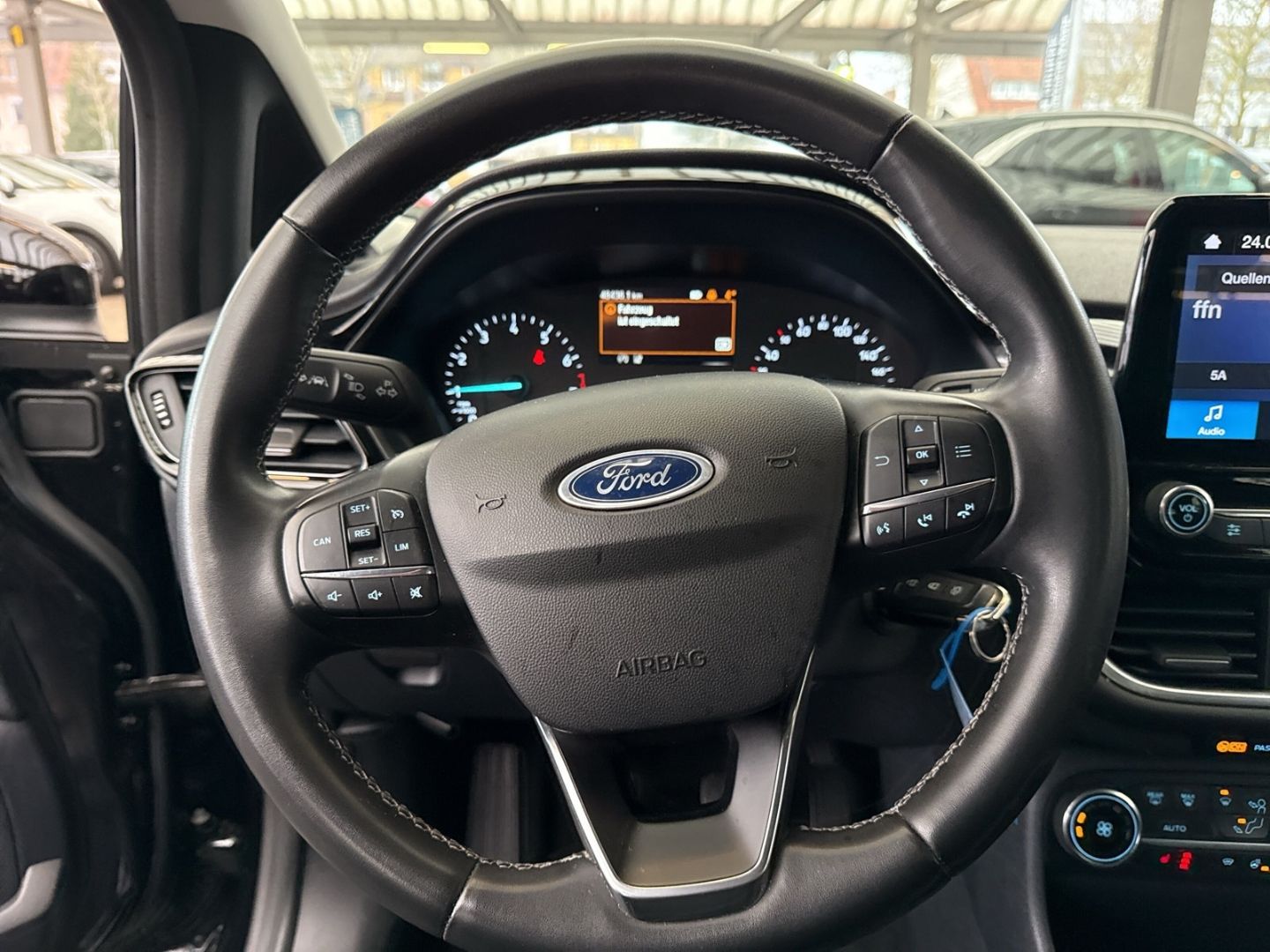 Fahrzeugabbildung Ford Fiesta Titanium 1.0 Mild Hybrid Winterpaket