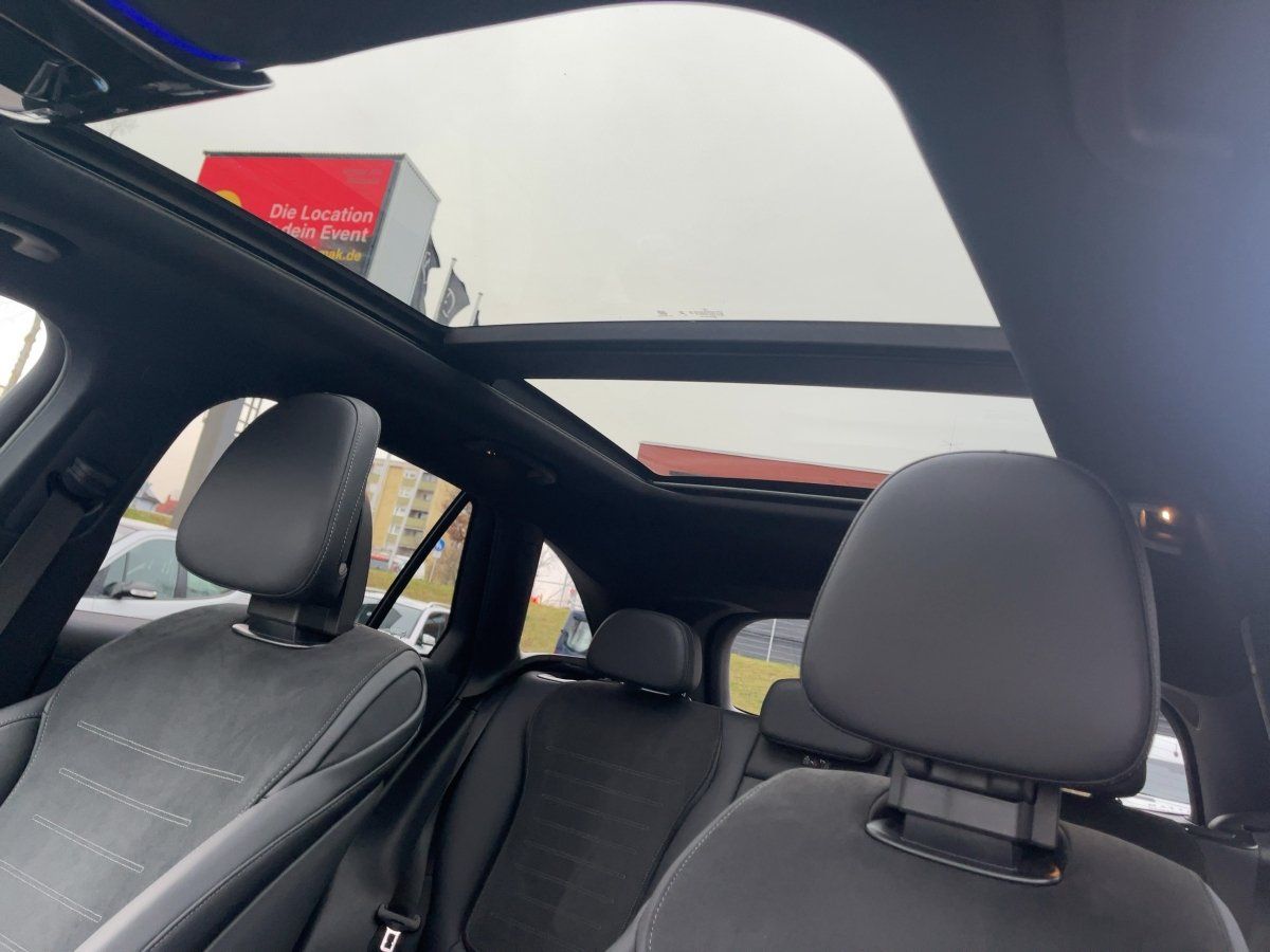 Fahrzeugabbildung Mercedes-Benz GLC 220 d 4M AMG/Night/Pano/360°/AHK