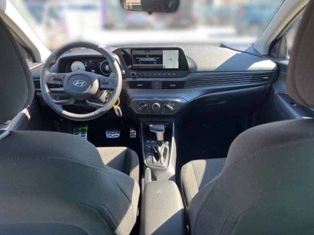 Fahrzeugabbildung Hyundai BAYON Trend DCT 100 PS MY25 1.0 T-GDI EU6d Navi