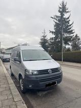 Volkswagen T5 Transporter - VW T5 Transporter Gebrauchtwagen in München