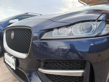 Jaguar F-Pace - 3