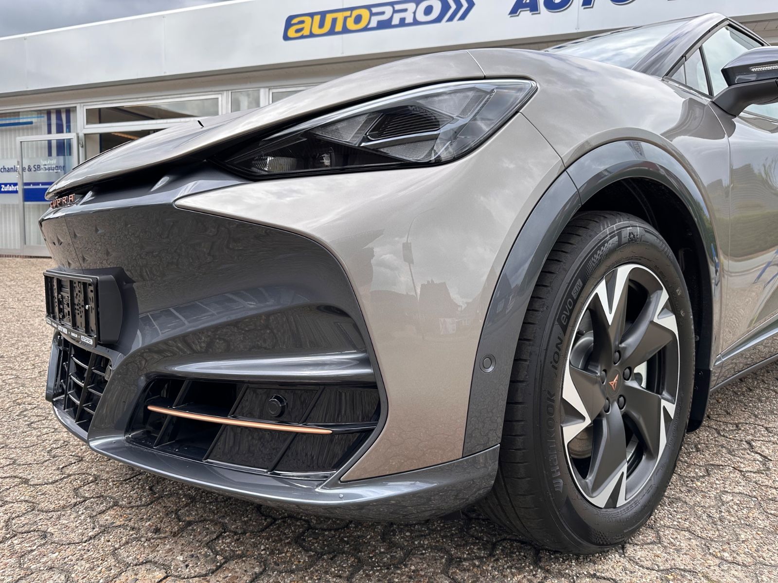 Fahrzeugabbildung CUPRA Tavascan 82 kWh Endurance ACC/NAVI/LED/SHZ/WPUMP