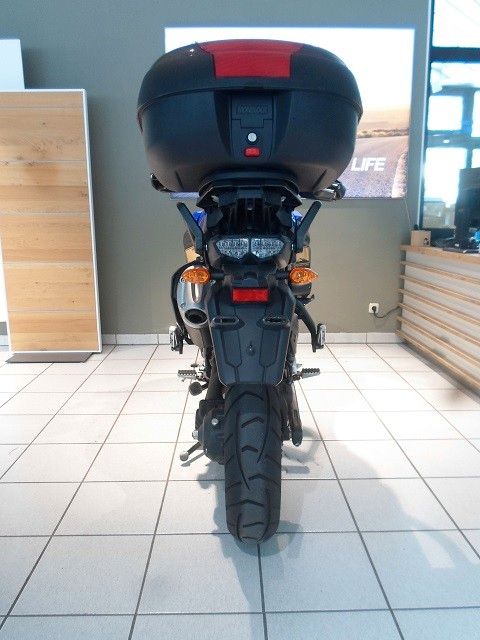 Fahrzeugabbildung Yamaha XT1200Z mit Givi Topcase