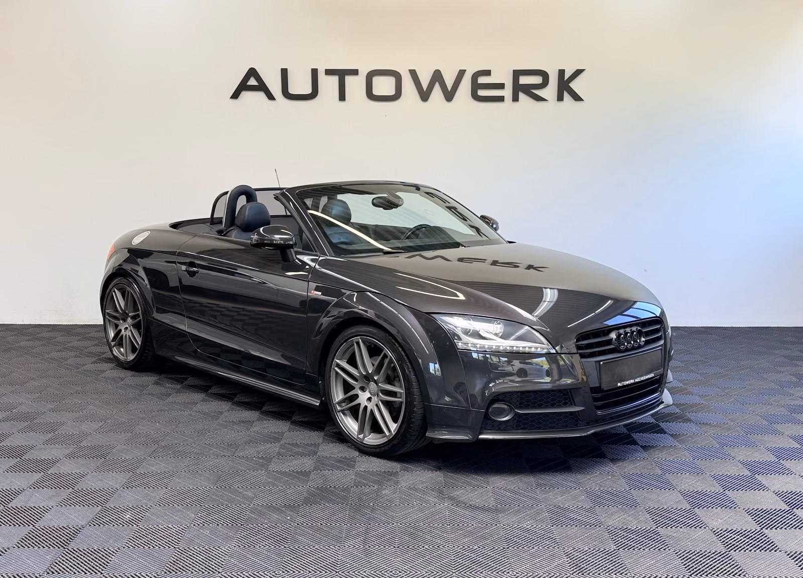 Audi TT Roadster 2.0 TFSI *3xS-line*Bose*Navi*19Zoll*