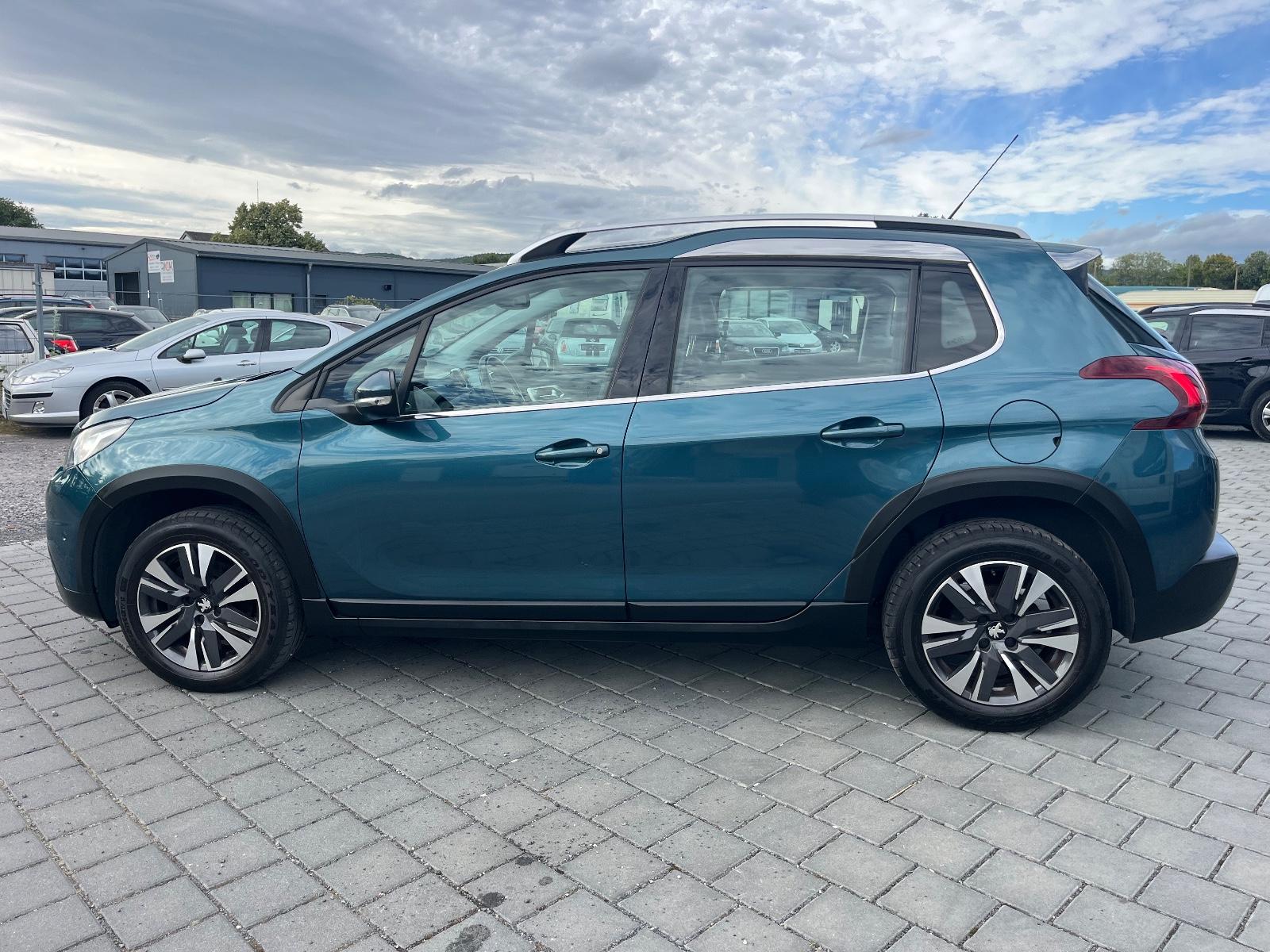 Peugeot 2008 Allure Navi 1.Hand