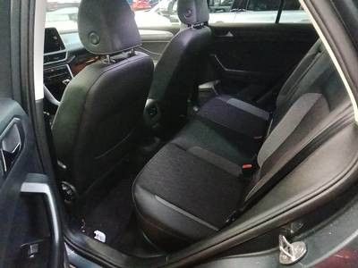 Volkswagen T-Roc - Bild 6