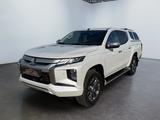 Mitsubishi L200 TOP 2.2 DI-D 4WD TEMP PDC SHZ AHK - Mitsubishi aus 2021
