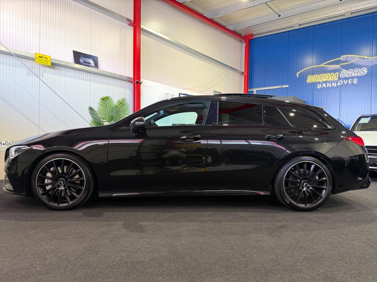 Mercedes-Benz CLA 35 AMG 4Matic Shooting Brake*PANO*BURMESTER