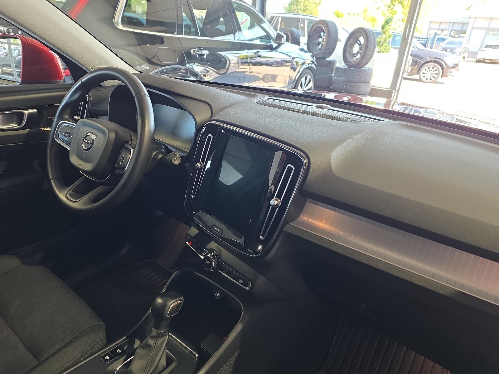 Volvo XC40 T3 Momentum Kamera Keyless Navi