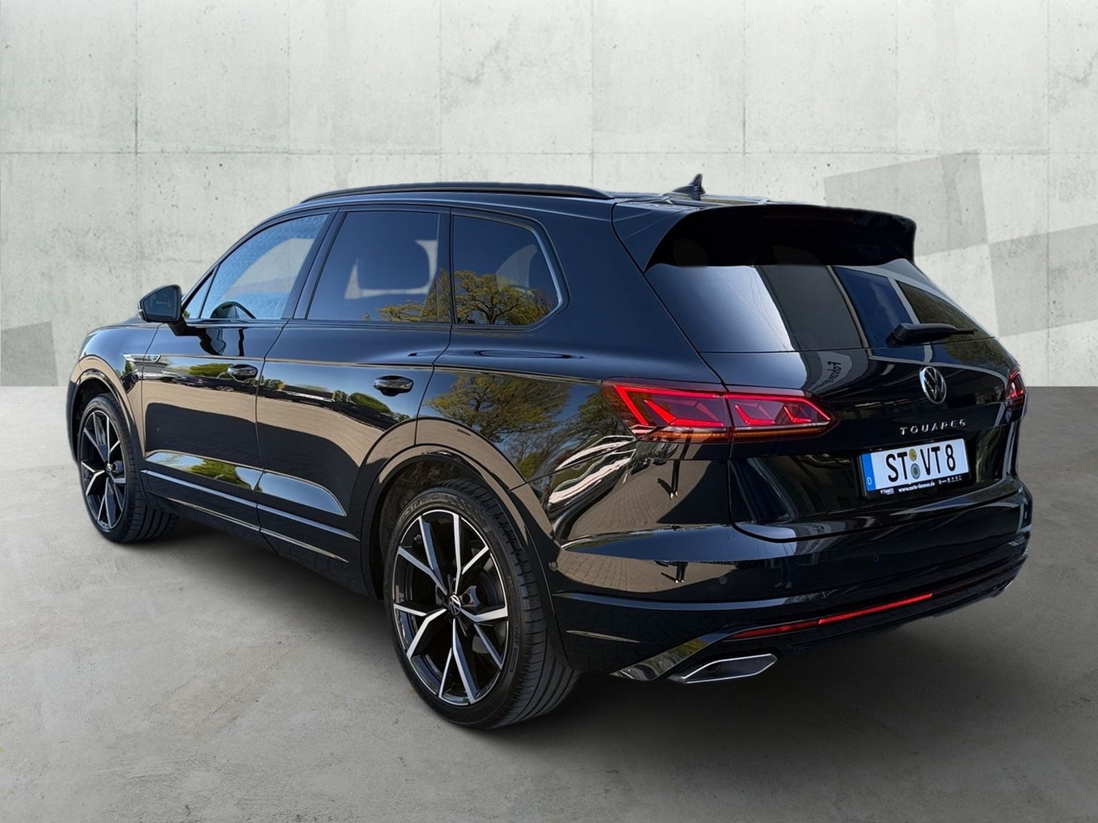 Volkswagen Touareg 3.0 TDI V6 4M R-LINE BLACK AHK DYNAUDIO foto 6