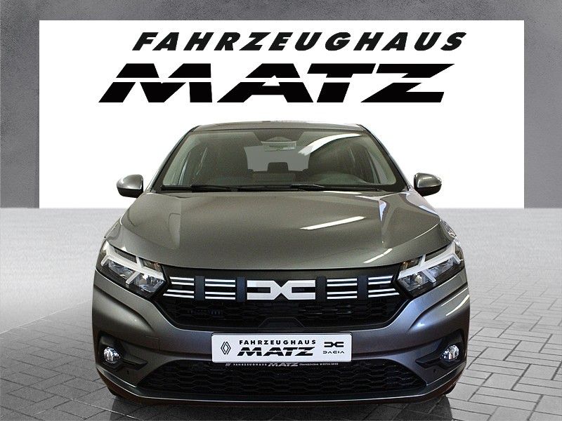 Fahrzeugabbildung Dacia Sandero TCe 100  Benzin /Expression*Winterpaket*